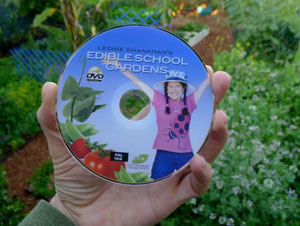 Review: Edible School Gardens DVD
